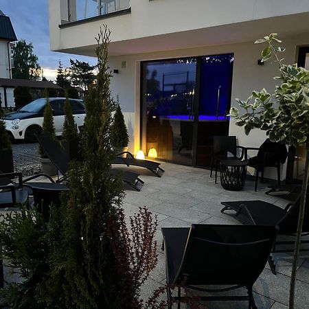 Axel Boutique Jacuzzi & Sauna Bed and Breakfast Dziwnów Exterior foto